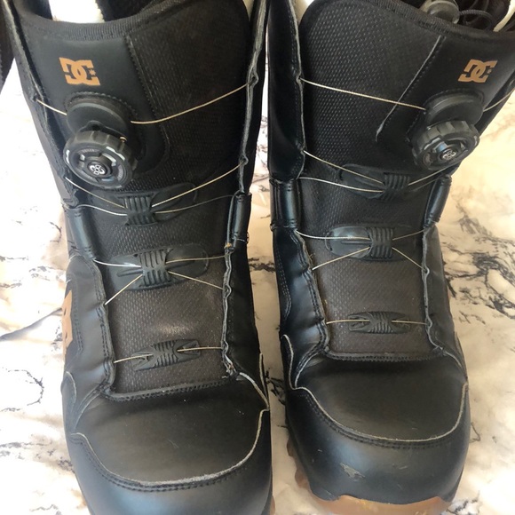 SOLD: DC Scout 2010 BOA snowboarding boots - Picture 4 of 8